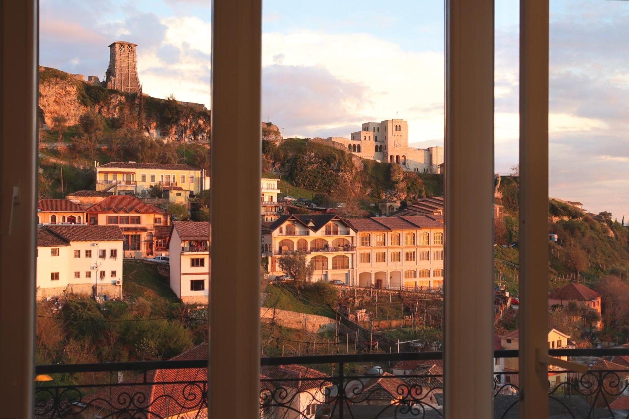 Pisha Panoramic Rooms Kruje Exterior photo